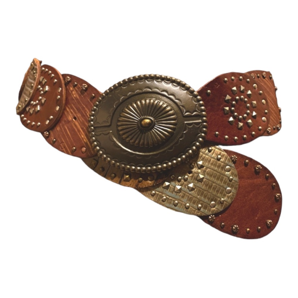 - 🌺 = 2 for $15 Vintage Retro 90s (Late 80s) Embossed Leather Studded Hip Slung